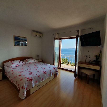 Apartmani Renata Brela Buitenkant foto